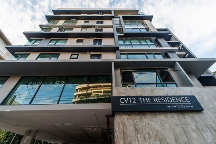 photo114 1 CV 12 The Residence