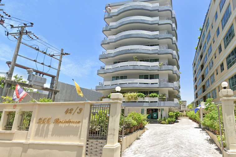 photo164 1 SCC Residence