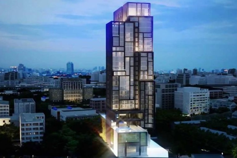 photo196 1 Up Ekamai