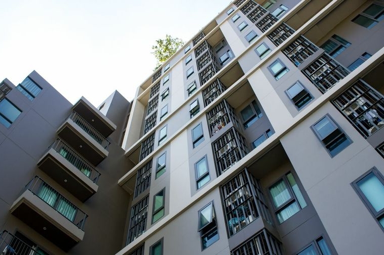 photo213 1 Centric Huay Kwang Station