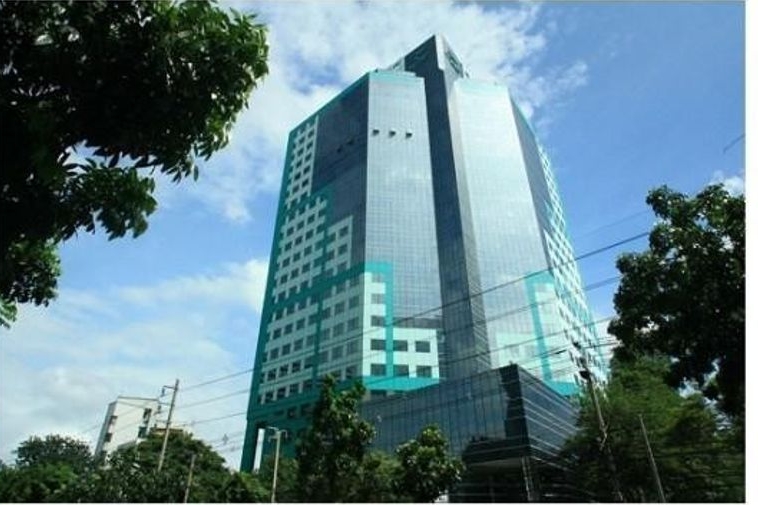 photo331 1 Green Tower