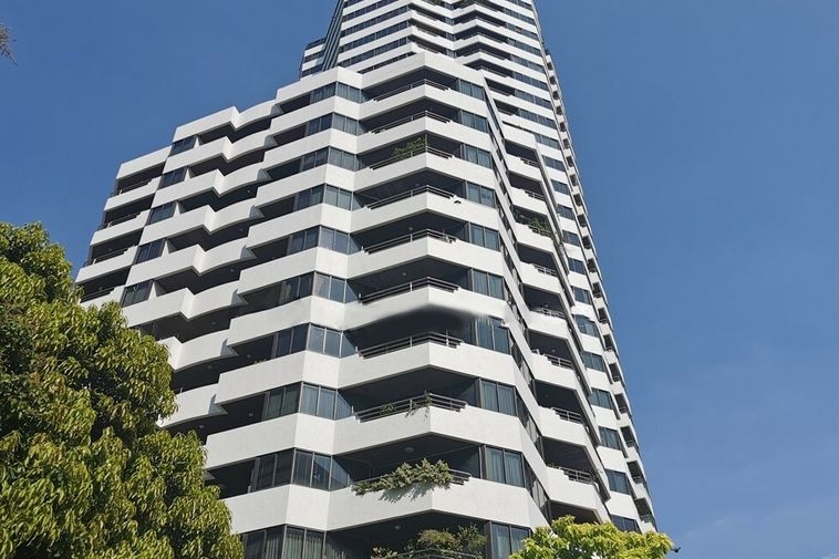 photo340 1 LAKE AVENUE Sukhumvit 16