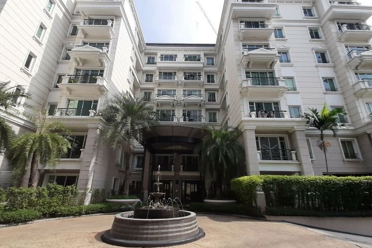 photo342 1 La Vie En Rose Place