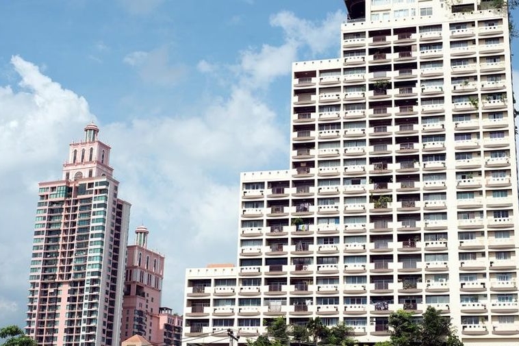 photo356 1 Monterey Place