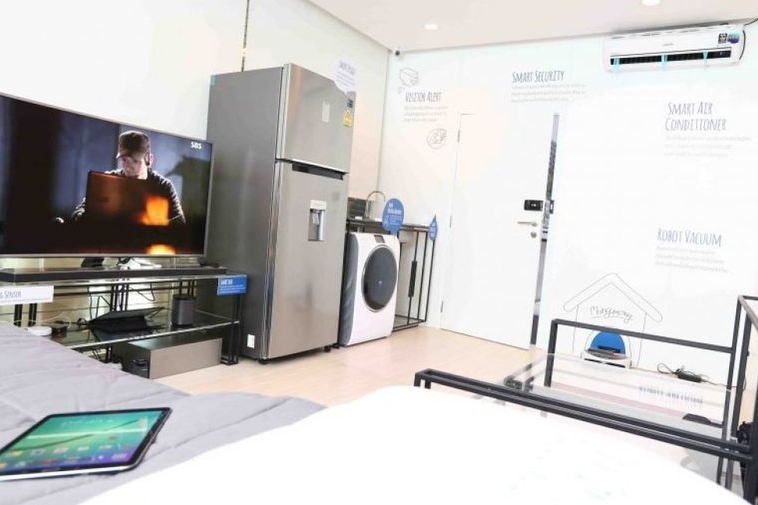 photo372 1 Q Thirty One