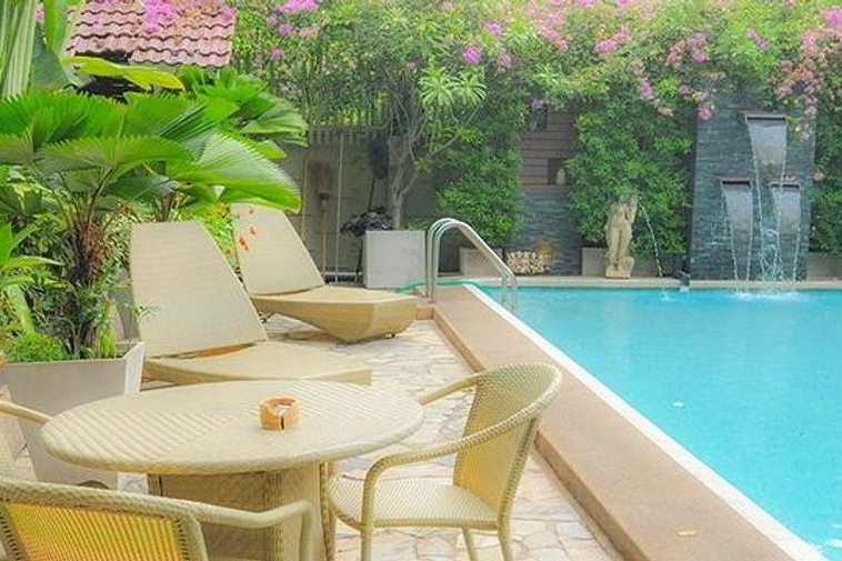 photo380 1 S.S. Surindra Mansion