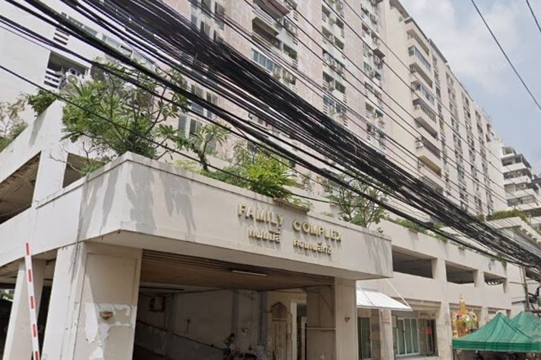 photo429 1 Family Complex