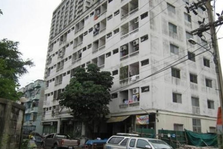 photo467 1 Prom Condominium