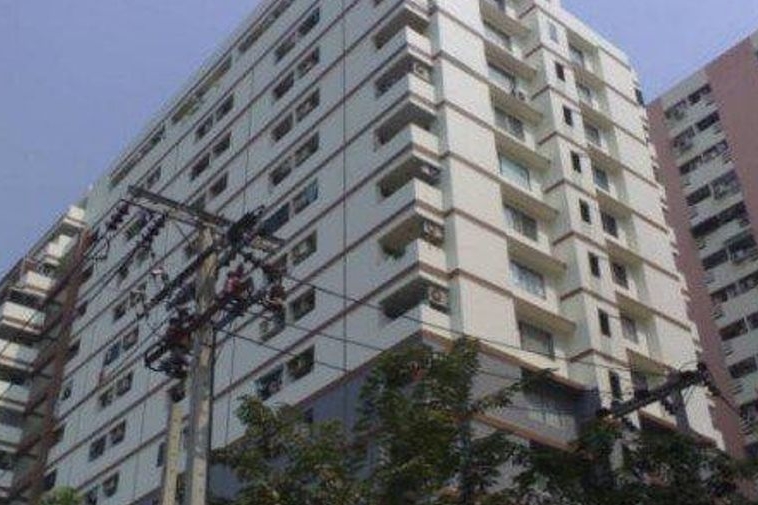 photo470 1 Royal Tower 3