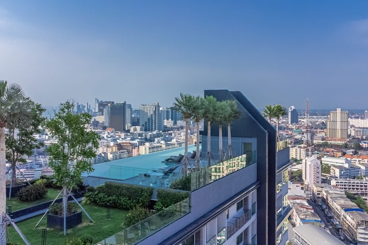 photo558 1 Arcadia Millennium Tower