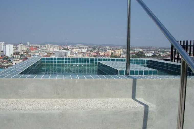 photo605 1 Park Royal