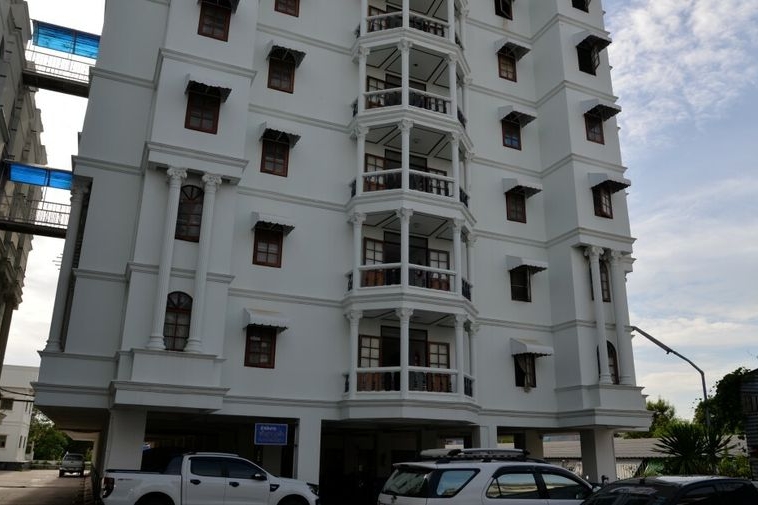 photo612 1 Rungfa Condominium