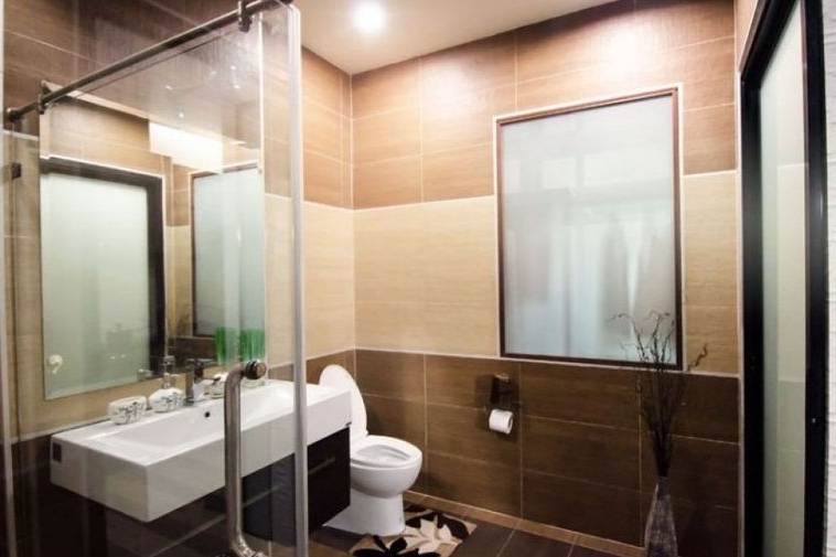 photo615 1 Sea Max Condominium