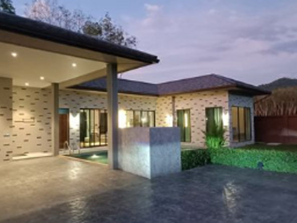 photo1014 1 Poom Villa