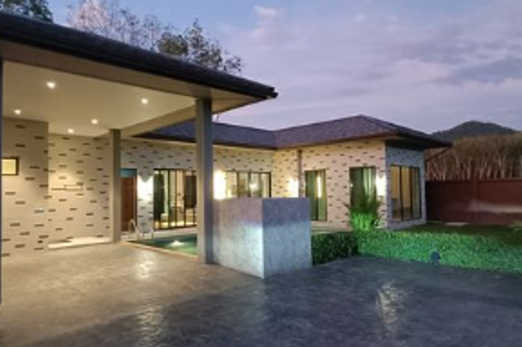 photo1014 1 Poom Villa