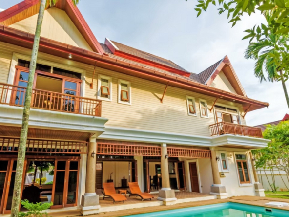 photo1017 1 Private Havana