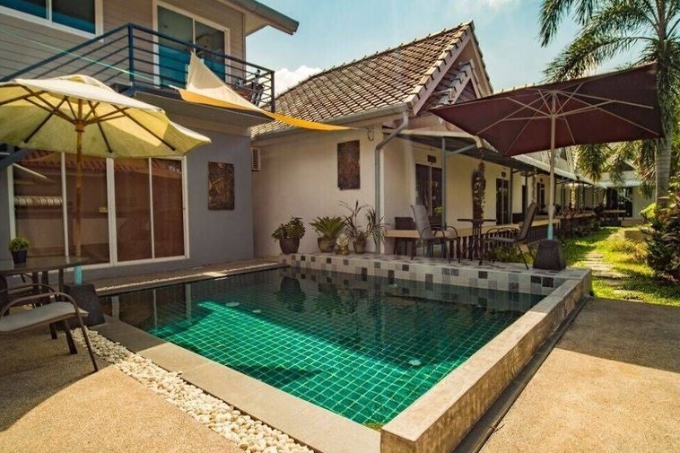 photo1025 1 Sweet Bungalows