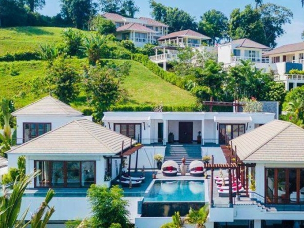 photo1027 1 The Estate Beachfront