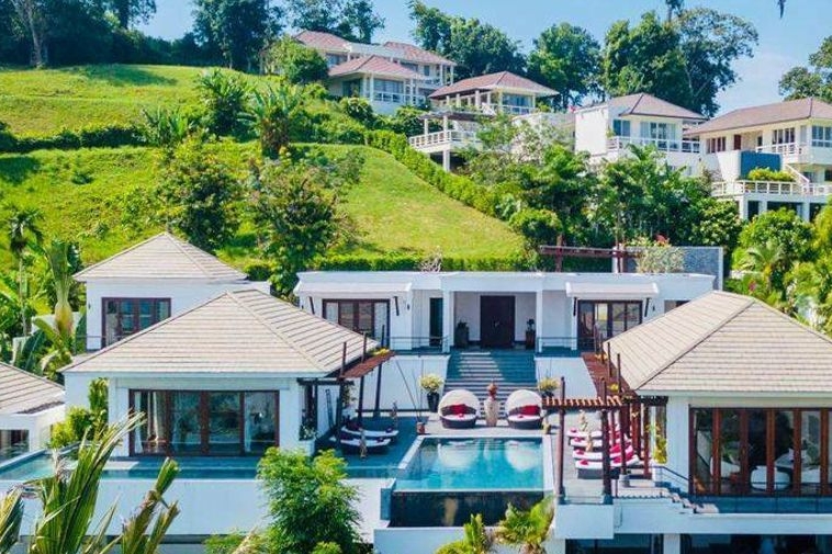 photo1027 1 The Estate Beachfront