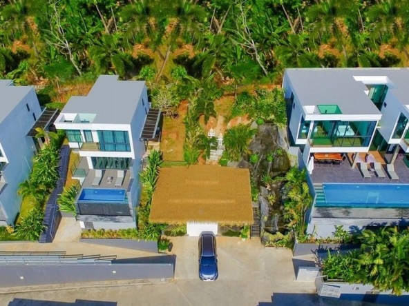 photo1121 1 Baan Saint Tropez Villas