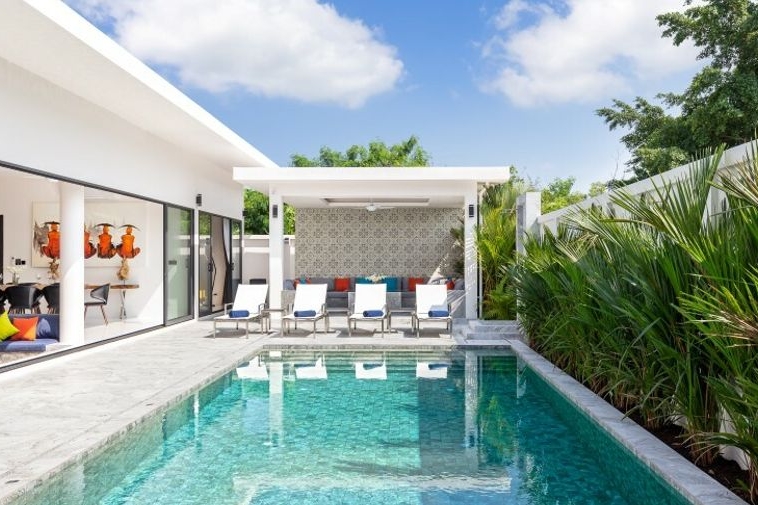 photo1125 1 Brianna Luxuria Villas