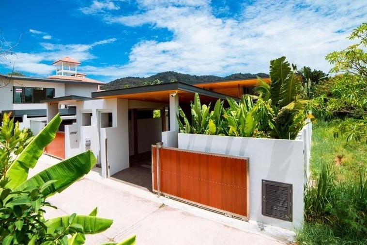 photo1133 1 Crystal Villas