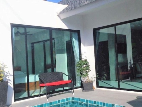 photo1138 1 IRIS Villas