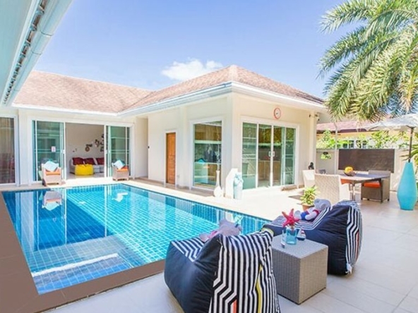 photo1150 1 Luxx Phuket