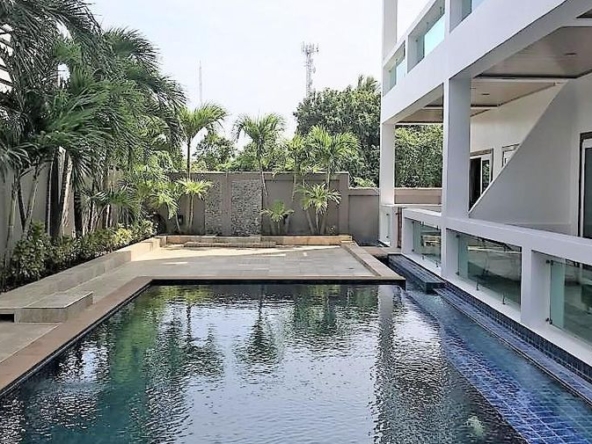 photo1166 1 Paradise 4