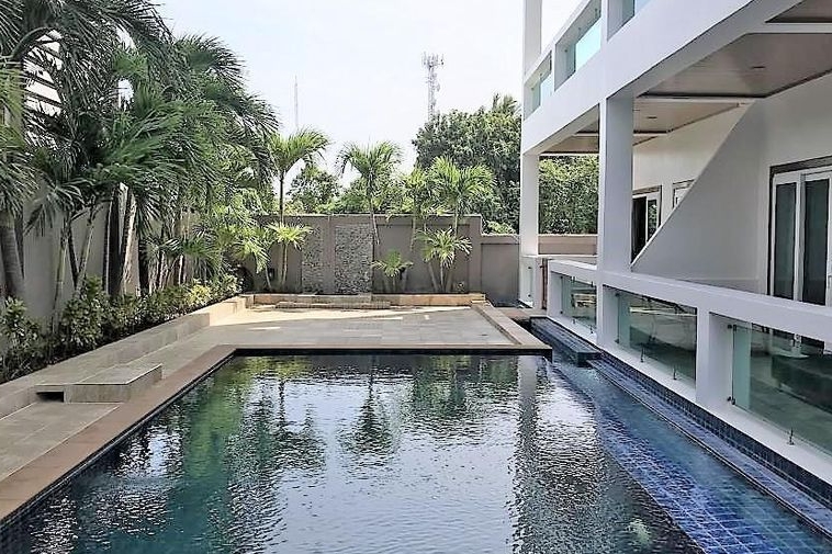 photo1166 1 Paradise 4