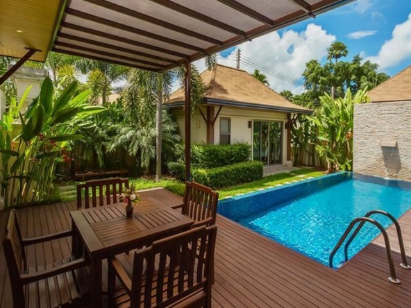 photo1193 1 The Niche