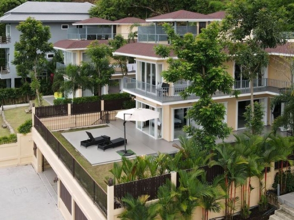 photo1205 1 Villa Dragon Back