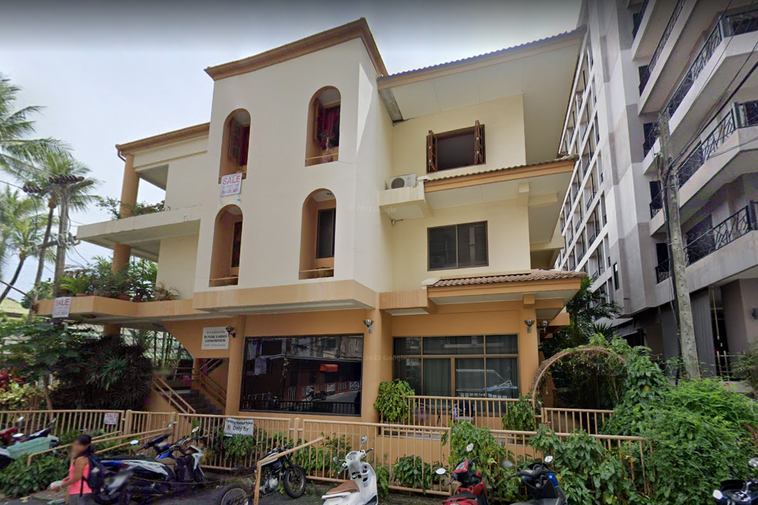 photo656 1 BJ Park Garden