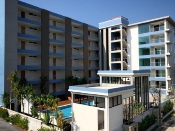 photo672 1 Golf View Condo