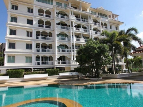 photo675 1 Heritage Suites