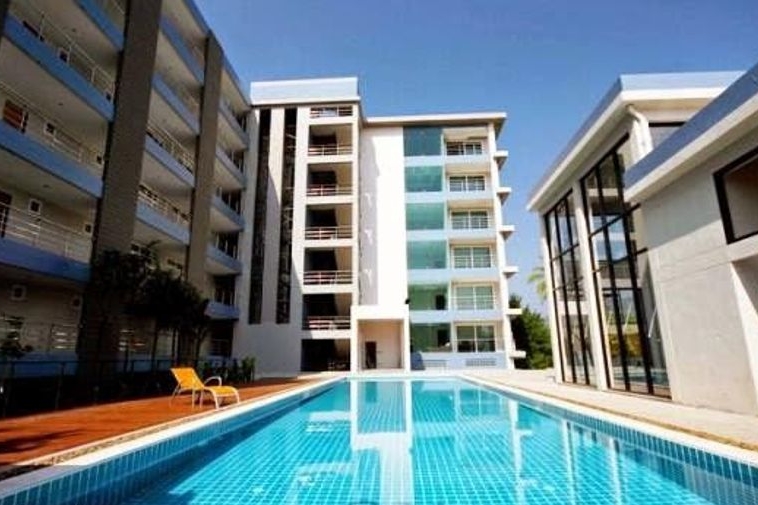 photo681 1 Kathu Golf Condo