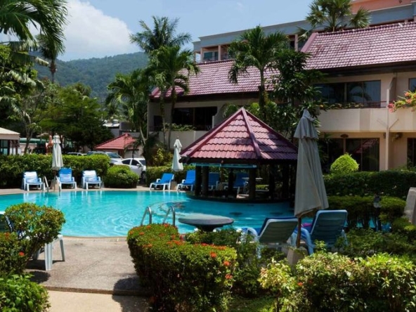 photo716 1 Swiss Palm Beach