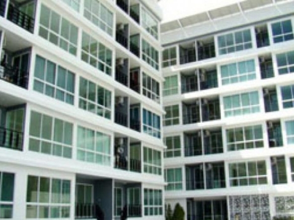 photo829 1 The Holme Place Condominium