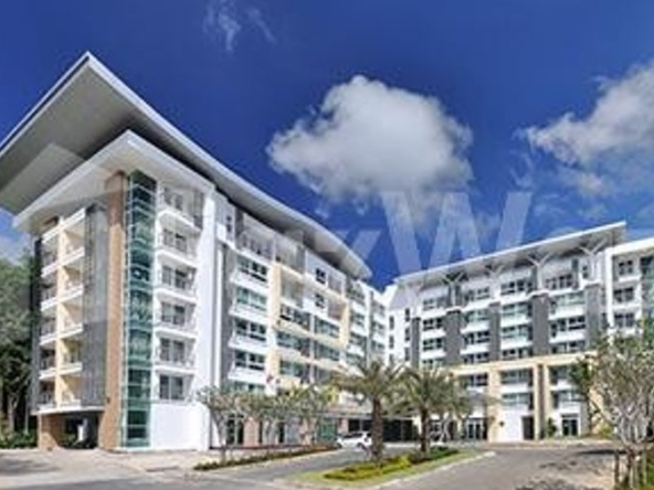 photo835 1 The Royal Place Condominium