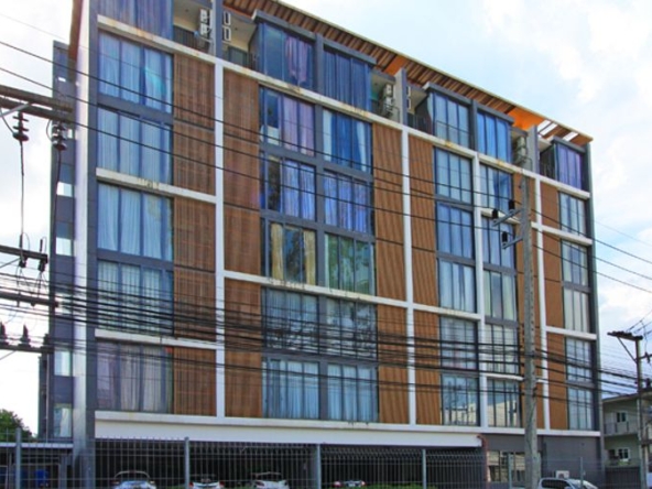 photo838 1 The Square Condominium