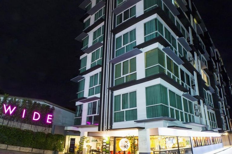 photo840 1 The Wide Condotel Condominium