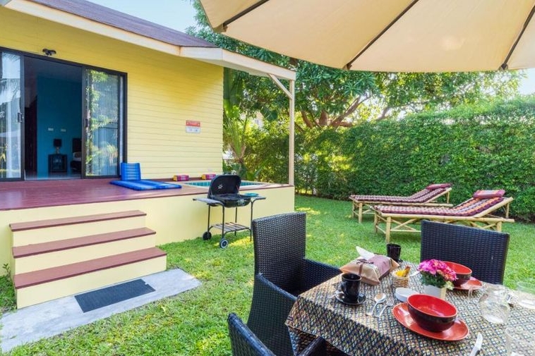 photo900 1 Moon Cottage