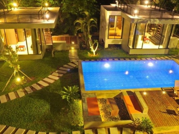 photo908 1 Pony Hill Villa