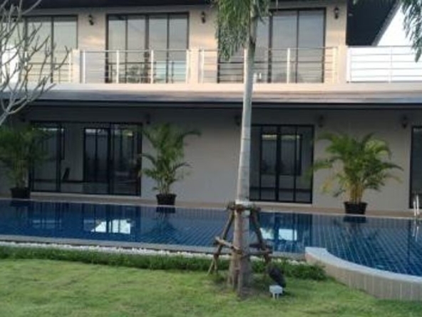 photo971 1 Properties