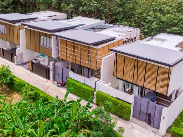 photo979 1 Diamond Pool Villa