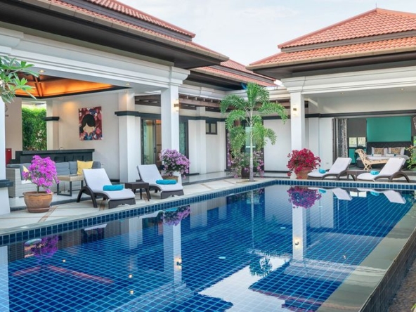 photo987 1 Jewels Villas